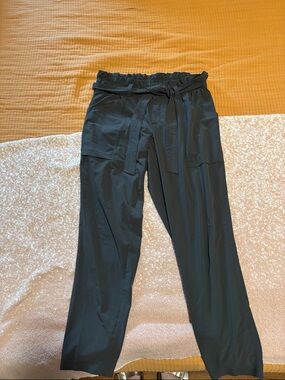 Athleta Gray Straight-Leg Paperbag Waist Pants